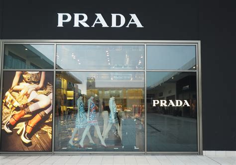 outlet prada marche prezzi|prada factory outlet store online.